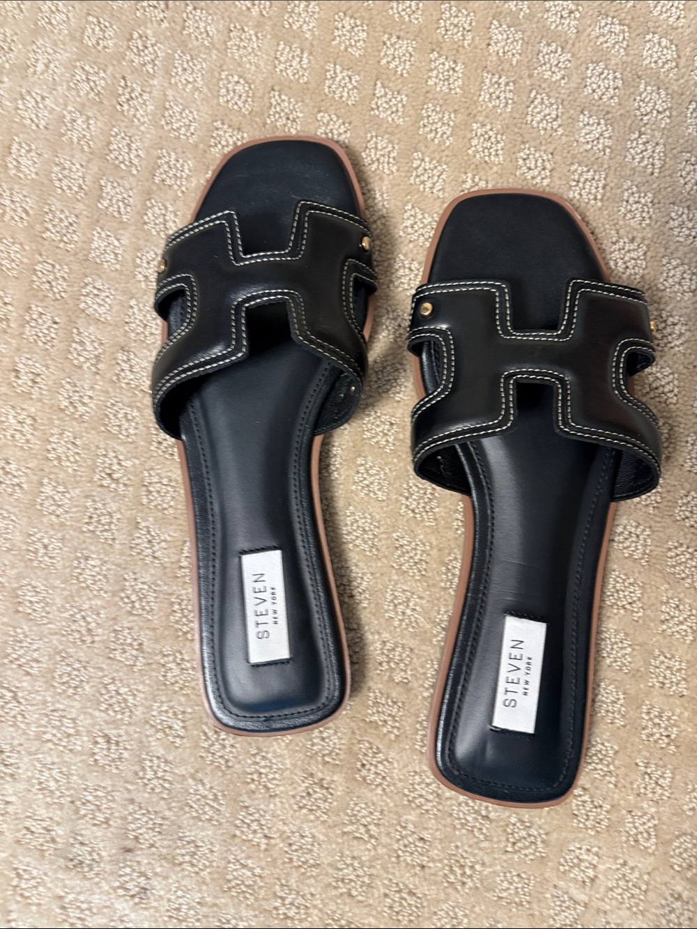 Black summer sandals, size 9, new without box just worn to try on in the store